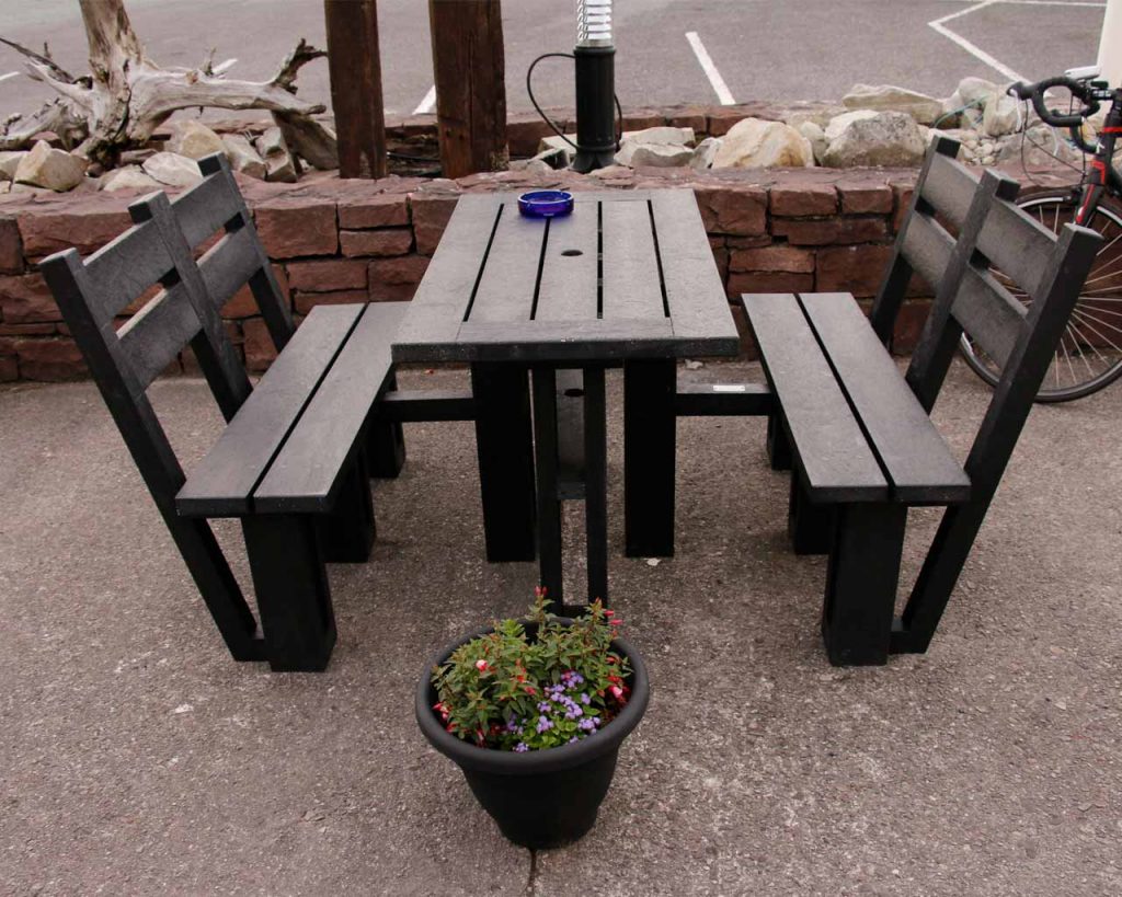 4 Seater Picnic Table With Back - Murray's Recycled Plastic