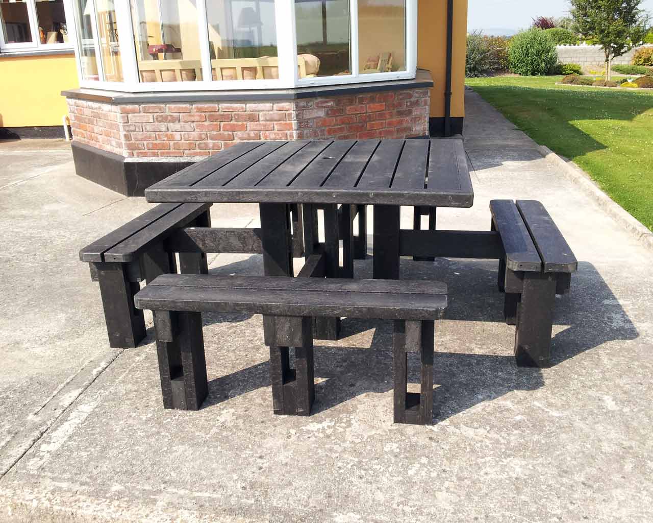 8 seater picnic table without back