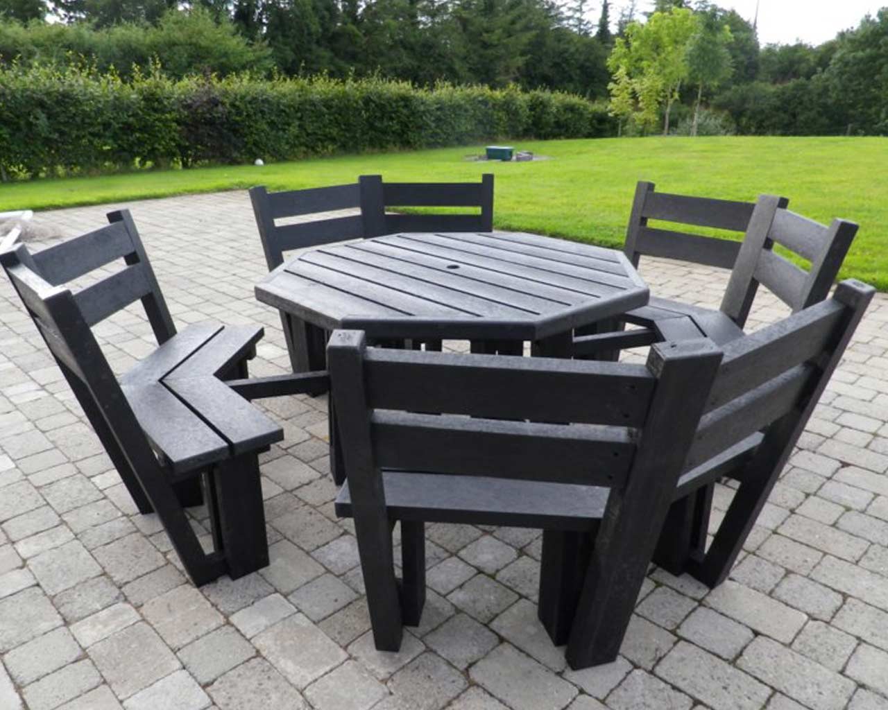 8 seater picnic table with back