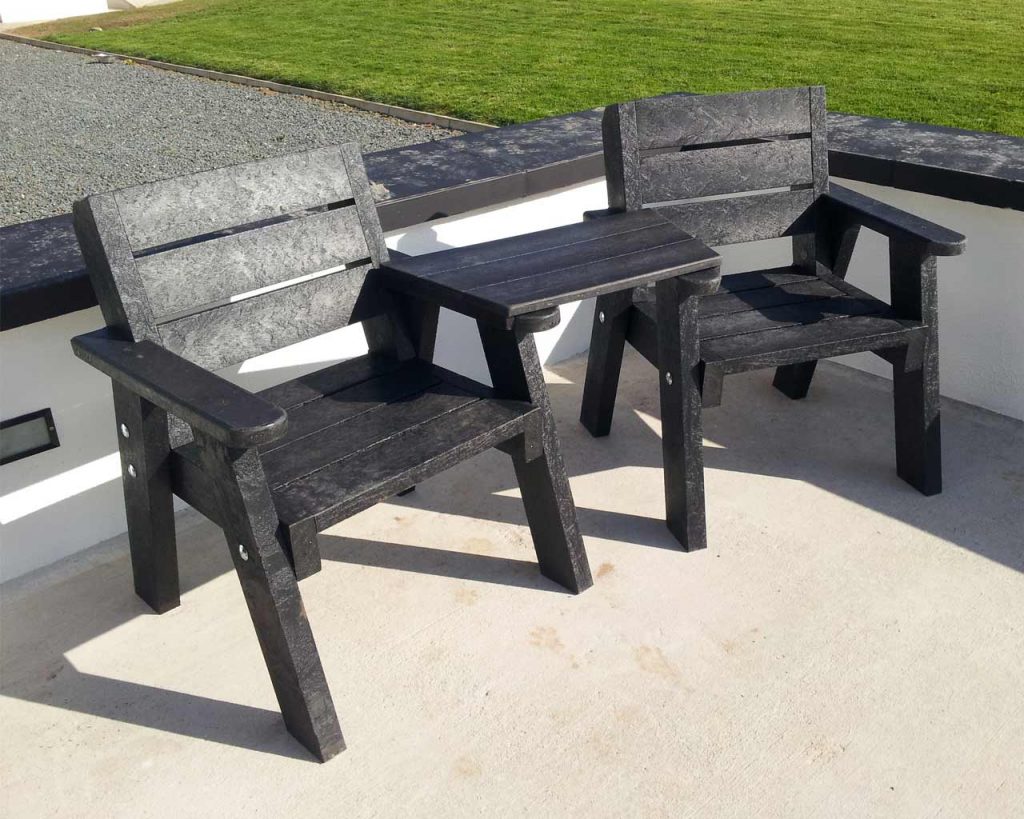 Armchair Companion Set Murray's Recycled Plastic