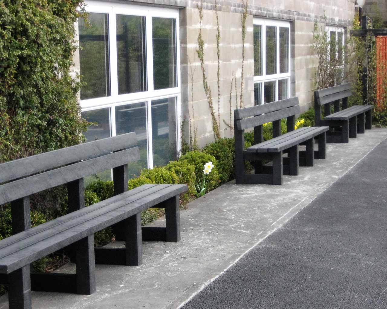 Claggan Bench With Back