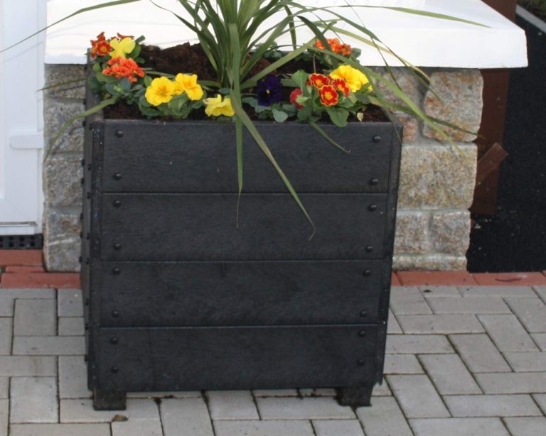 Flower Boxes - Murray's Recycled Plastic
