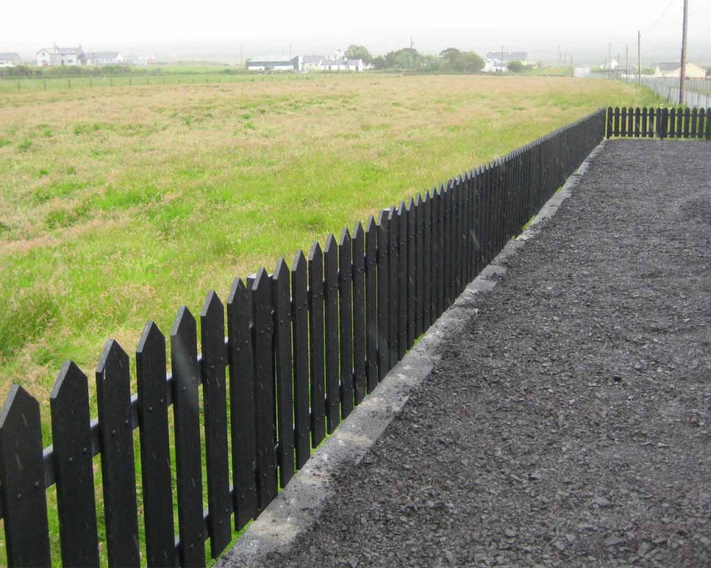 Picket Fencing Murray's Recycled Plastic